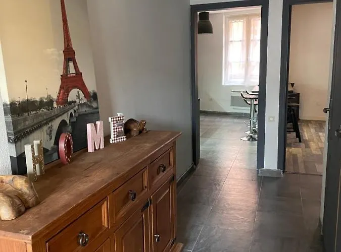 Aurillac, Au Centre De La Appartement